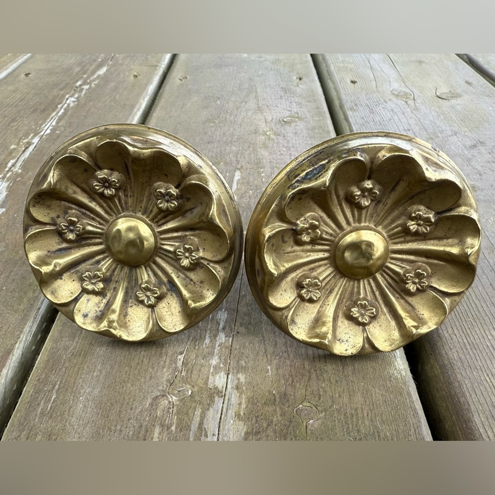 Antique Victorian Set of 2 Ormolu Gilded Bronze Floral Drapery Curtain Tiebacks - Picture 2 of 12